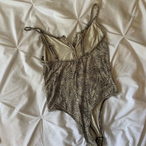 Amuse Society Bodysuit - Picture 3 of 5